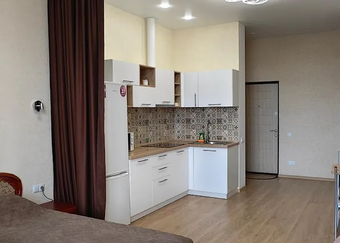 рядом золотой берег *